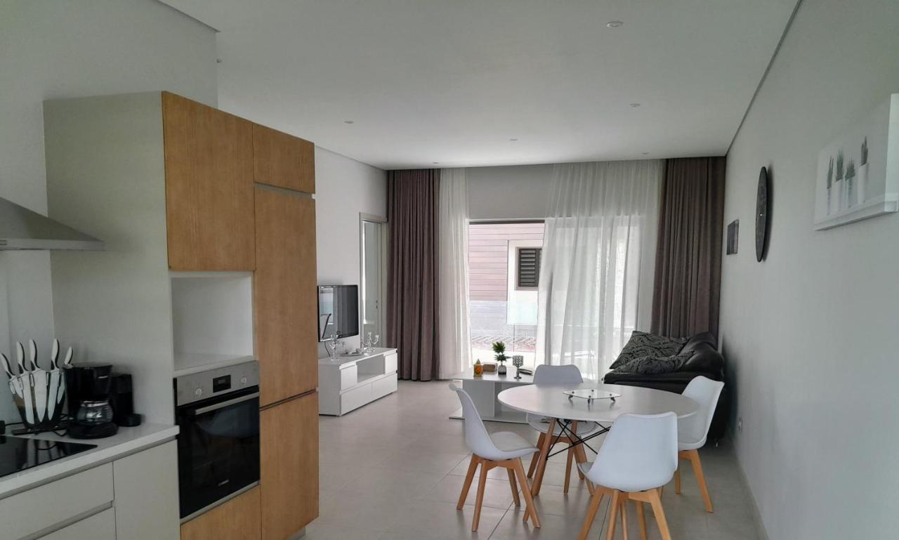 Appt Neuf De 2Ch Ds Residence Avec Piscine, Route Cotiere Гран-Бе Екстер'єр фото